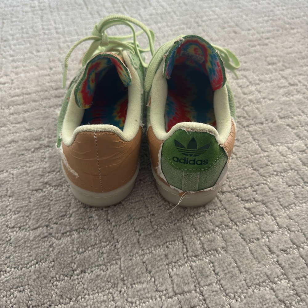 Adidas Campus 00s “Shrek” (DreamWorks collaboration)